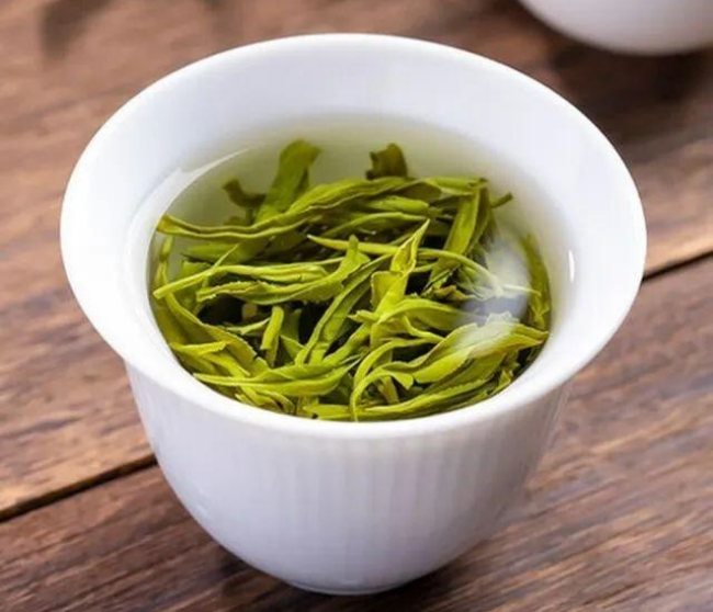 桐庐天尊贡芽茶价格，浙江桐庐天尊贡芽茶价格多少钱一斤