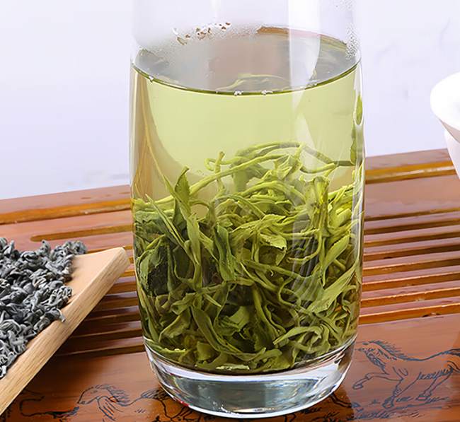 泉岗辉白茶的功效与作用，绿茶泉岗辉白茶的营养价值有哪些