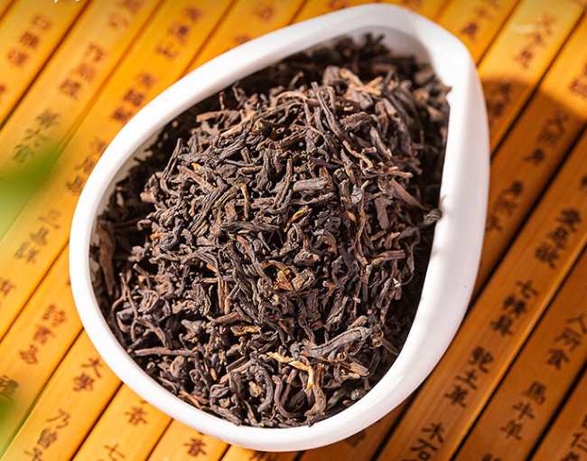 六堡茶保存技巧注意事项有哪些，家庭六堡茶怎么储存好