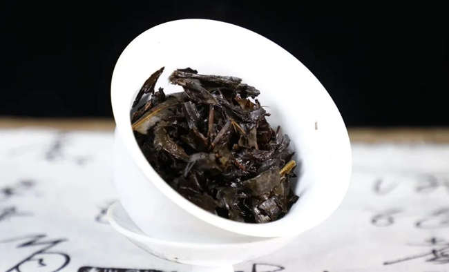 安化黑茶品牌有哪些，正宗安化黑茶价格多少钱一斤